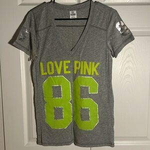 PINK Victorias Secret “Love Pink” V-Neck 86 Grey Tee Womens Medium
